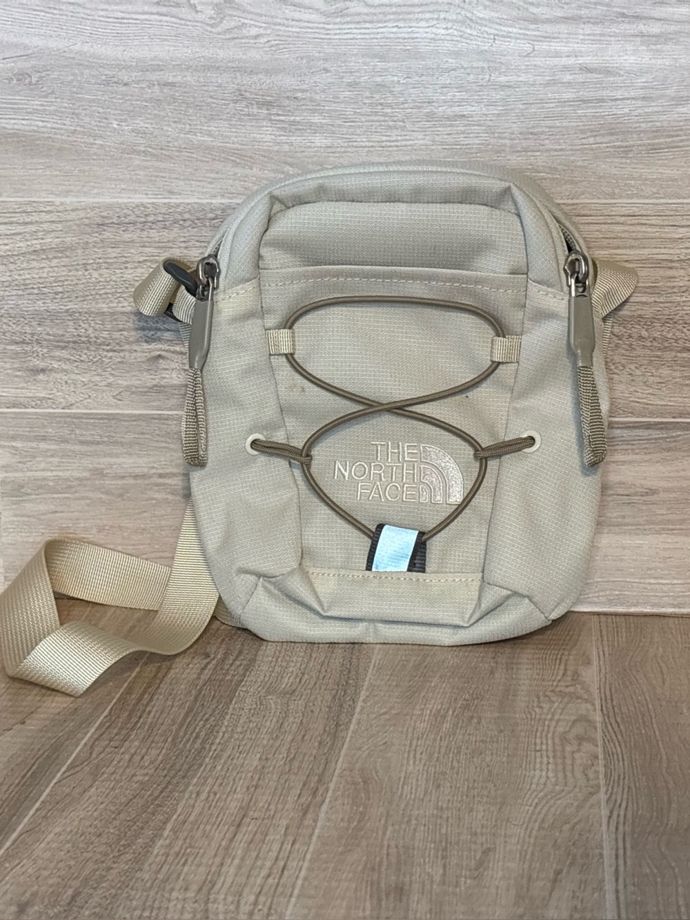 The North Face Cross Body Bag Purse Hiking Lightweight Neutral Tan